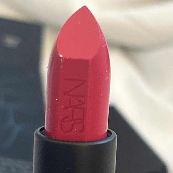 Nars Audacious Lipstick GRETA 9452 Full Size 0.14 Oz. /4.2 g New in box - Picture 6 of 10